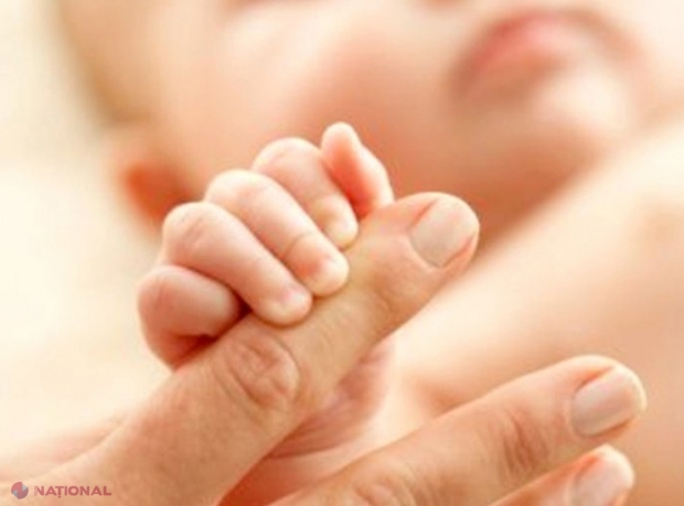 Indemnizații unice mai mari la nașterea copilului, în 2020: Ce sume vor primi familiile nou-născuților