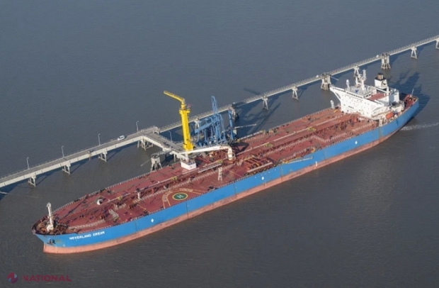 VIDEO // Operațiunea ascunsă a petrolierelor lui Putin. Cum devin „invizibile” pentru a nu fi observate