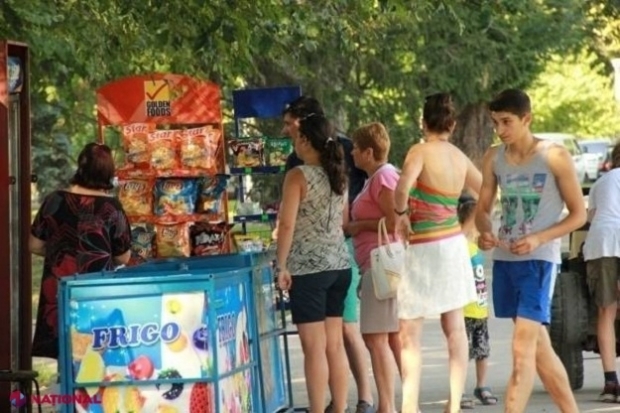 Patruzeci de gherete vor REAPĂREA în Chișinău: Comerț ambulant cu băuturi răcoritoare și fierbinți, dar și cu înghețată