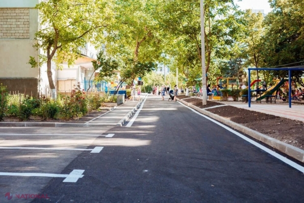 FOTO // Primarul de Orhei a mai dat în exploatare o curte modernizată în cadrul programului „Operațiunea Curtea”