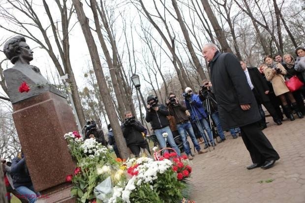 Nicolae Timofti iese astăzi în centrul Chișinăului