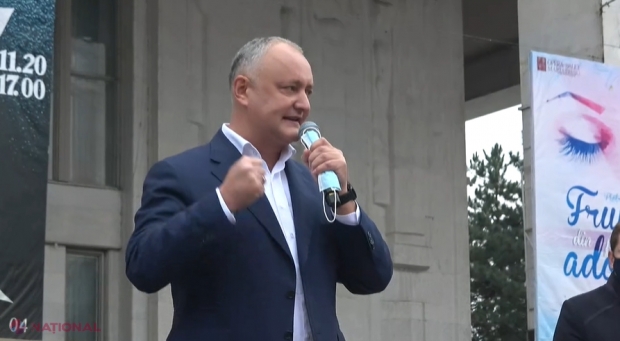 Candidatul Dodon a strâns PUMNUL și s-a COMPARAT cu Ștefan cel Mare și Sfânt: „Foarte des sunt întrebat cui i-a fost mai greu – nouă sau lui Ștefan... Problemele sunt aceleași. Ce a făcut Ștefan în primul rând?”