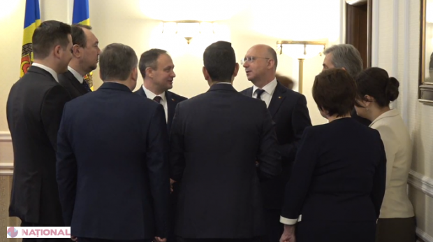 FOTO // Președintele interimar Candu are mari așteptări de la Guvernul „împrospătat”: „Să fie un nou început pentru R. Moldova și să scrieți o nouă pagină în ISTORIA republicii”