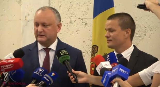 Robu se „RĂSCOALĂ”? „Societatea are așteptări mari din partea noastră. Să redobândim încrederea oamenilor în Procuratura Generală”. Dodon l-a SALVAT pe Robu de întrebările jurnaliștilor