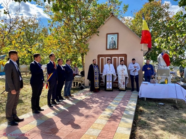 Crucea Eroilor Români, distrusă de sovietici, reinaugurată în satul Semeni din Ungheni: „Aceste monumente sunt dovada clară a sacrificiului făcut pentru eliberarea acestei palme de pământ românesc”