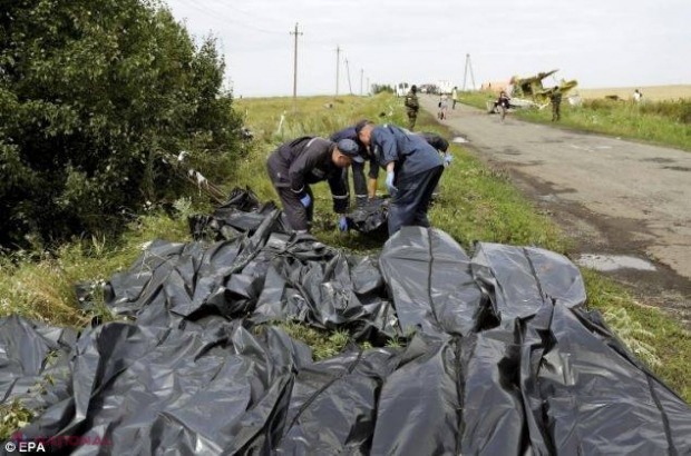 DECLARAȚIE // Militarii ruși ARUNCĂ CADAVRELE camarazilor uciși în Ucraina