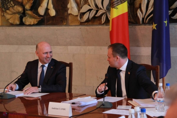 Ședință comună a Parlamentului și Guvernului, cu ușile închise. Jurnaliștii au fost invitați să părăsească sala