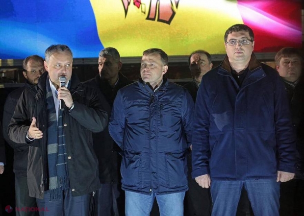 Dodon l-a luat peste picior pe Năstase, după ce acesta l-a invitat la o DEZBATERE publică: