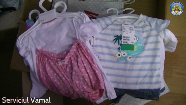 HAINE de BRAND pentru copii, în piețele din Chișinău