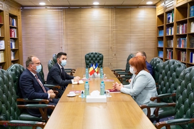 Curtea Constituțională de la Chișinău ar putea implementa proiecte comune cu Înalta Curte de la București