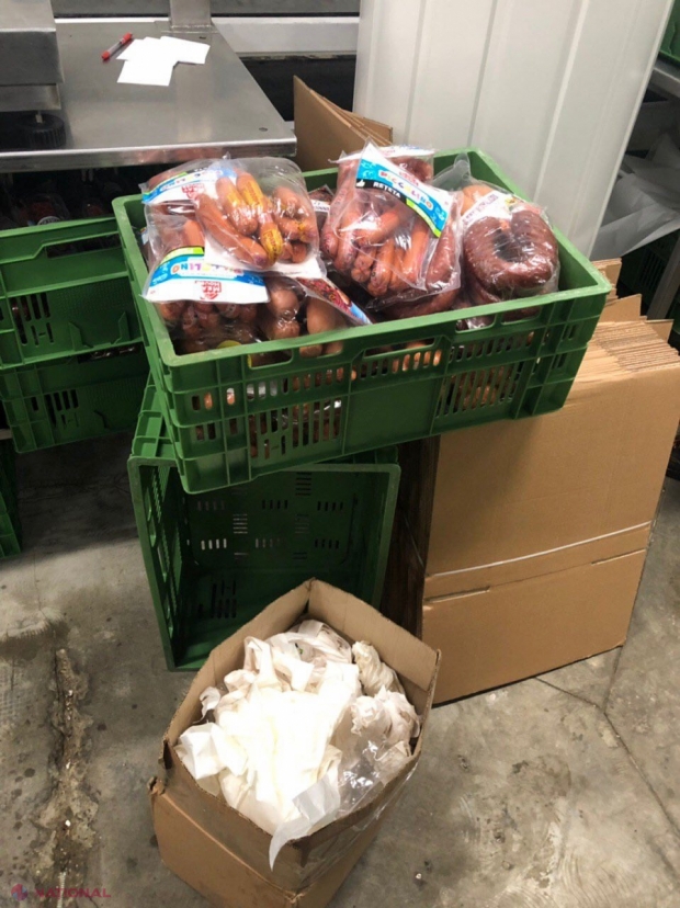 FOTO // Autoritățile nu s-au AUTOSESIZAT în legătură neregulile prezentate de Poliție la „Meat House”?: „Prima măsură care urma să fie aplicată e sigilarea focarului de mizerie cronică, iar produsele să fie retrase din orice vitrină din magazine”