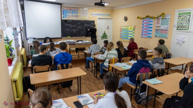 VIDEO // Programul „Granturi pentru dezvoltare europeană a satelor”, implementat de A.S.I.C.S., prinde turații. Gimnaziul din Ustia, raionul Dubăsari, dotat cu table interactive moderne. ,,Lecțiile vor deveni mai productive și mai interesante