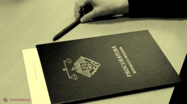 Un bărbat care și-a supus fiica vitregă minoră, inclusiv prin lovituri, unor acțiuni cu caracter sexual, condamnat la 25 de ani de pușcărie