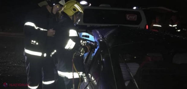 ACCIDENT // Un „AUDI A6” și un „BMW X5” s-au ciocnit frontal lângă Lăpușna, iar un bărbat de 31 de ani a murit pe loc