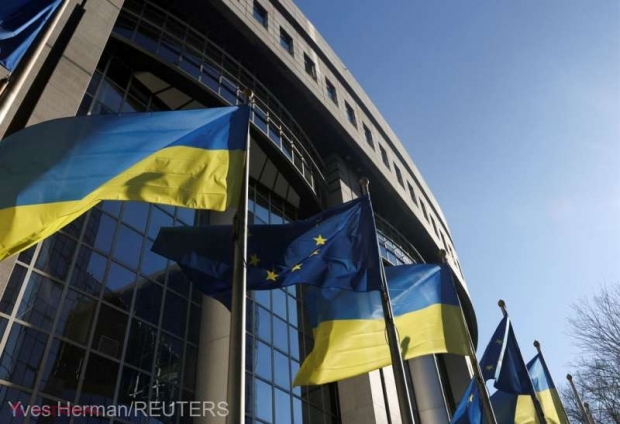 AFP: Bruxellesul a deschis calea pentru INTRAREA Ucrainei în Uniunea Europeană