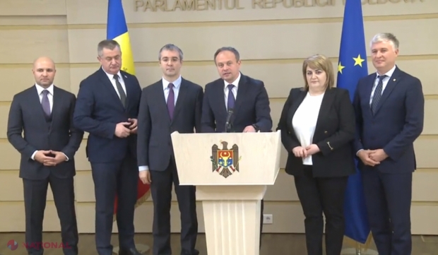 VIDEO // Se RUPE Partidul Democrat. Șase deputați ai PD, în frunte cu Andrian Candu, PĂRĂSESC fracțiunea și partidul lui Filip