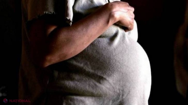 FOTO // Povestea femeii care a născut un bebeluş cu coadă de sirenă