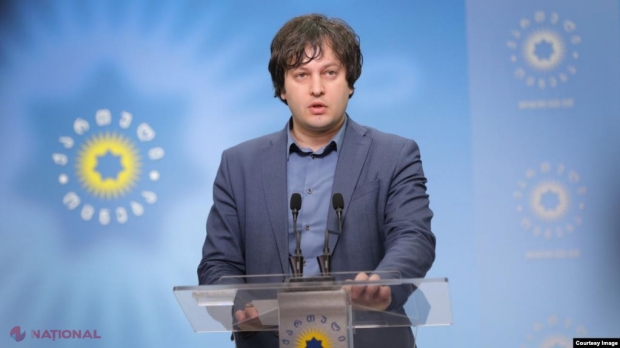 Președintele Parlamentului Georgiei și-a dat demisia, după VIOLENȚELE de la Tbilisi: Oamenii au ieșit în stradă, după ce un parlamentar rus s-a așezat pe scaunul spicherului georgian