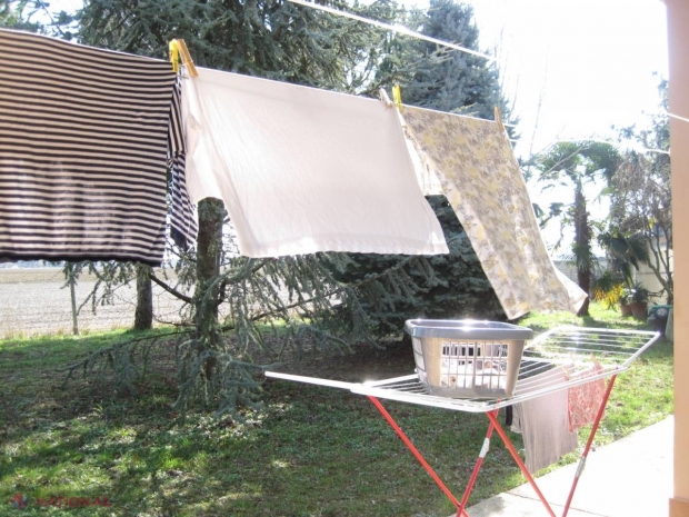 Avertismentul medicilor. Ce trebuie să faci cu hainele NOI înainte de a le îmbrăca 