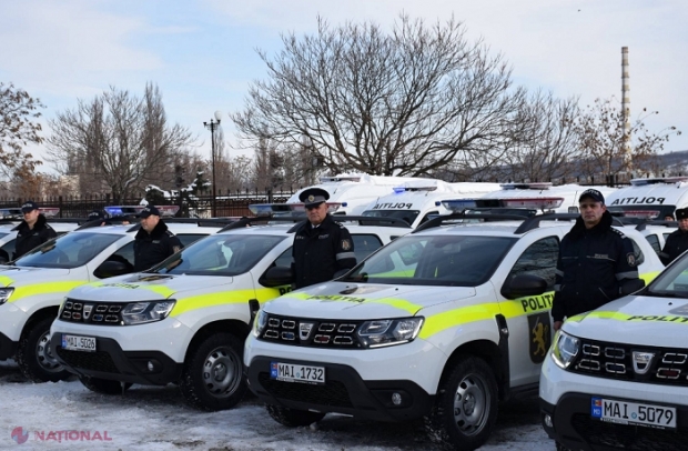 FOTO // Mașini NOI pentru transportarea reținuților aflați în custodia Poliției: Au costat aproape 19,5 milioane de lei