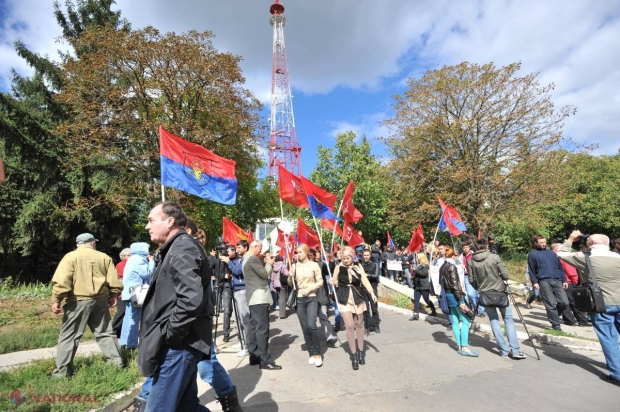 Revoluția comuniștilor,  fără susținători