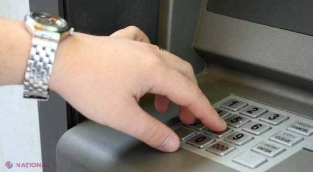 Deținătorii de carduri ar putea avea parte de SURPRIZE la bancomate! Vezi intenția BNM