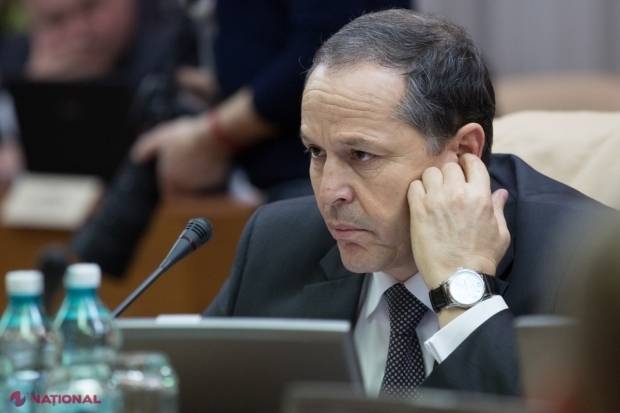 Un șef din echipa lui Formuzal îl ACUZĂ pe fostul bașcan de deturnare de fonduri