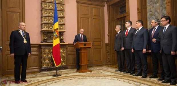 MĂRTURIE // Cum a procedat fostul președinte Nicolae Timofti, atunci când era presat să-l desemneze pe Vlad Plahotniuc la funcția de premier: „Am dat indicații să fie elaborate CINCI documente prezidențiale”