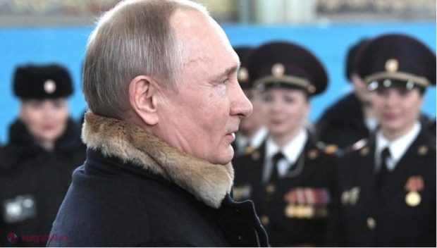 Vladimir Putin, „certat” de o femeie pe stradă: „E posibil să trăieşti cu 10.800 de ruble?