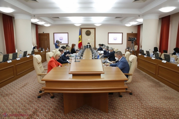 Cetățenii R. Moldova, inclusiv cei din diasporă, vor putea primi ACTELE solicitate de la instituțiile publice direct ACASĂ: Guvernul pregătește lansarea serviciului MDelivery