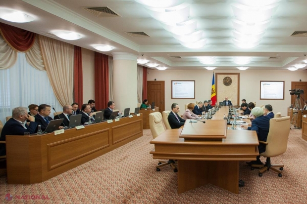 REORGANIZARE // Numărul instituțiilor publice care au dreptul să efectueze controale se REDUCE la 13 