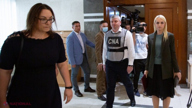 FOTO // Marina Tauber, SCRISOARE pentru Maia Sandu și Igor Grosu din IZOLATORUL de detenție