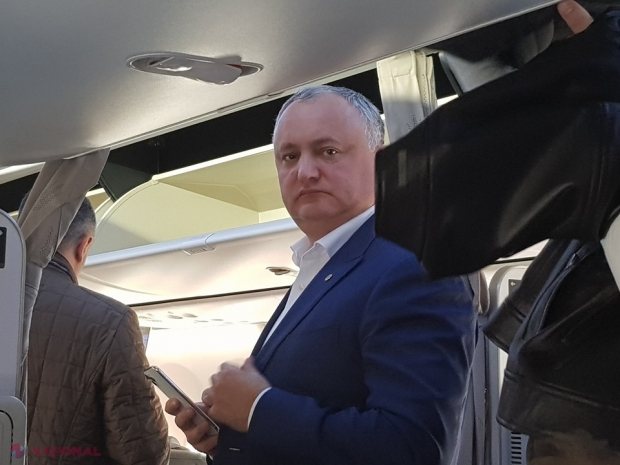 FOTO // Președintele Dodon și-a CUMPĂRAT un telefon de ultimă generație, lansat pe piață în septembrie. Prețul „BIJUTERIEI” este de aproape 40 000 de lei