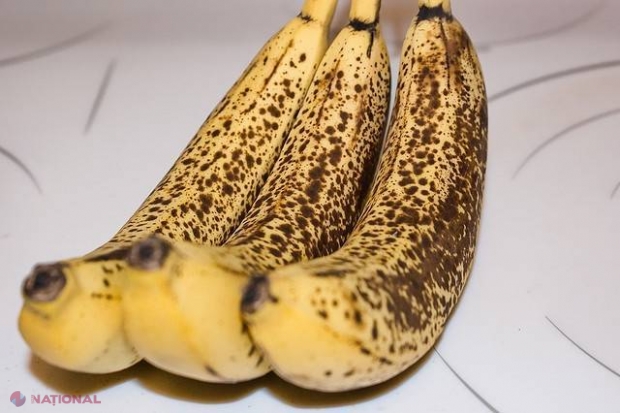 Aceste lucruri i se ÎNTÂMPLĂ corpului tău când mănânci două banane coapte în fiecare zi