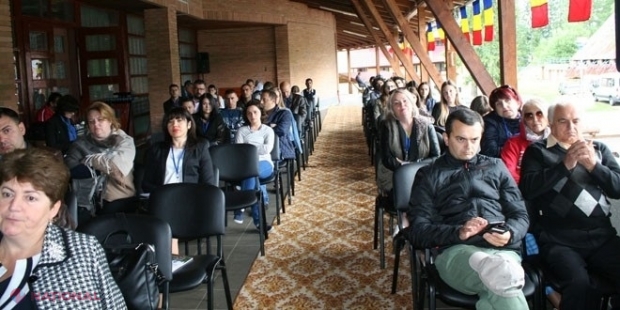 REZOLUȚIE // Se cere reînfiinţarea Oficiului pentru R. Moldova în subordinea prim-ministrului din România, spațiu informațional comun și investiții românești în stânga Prutului