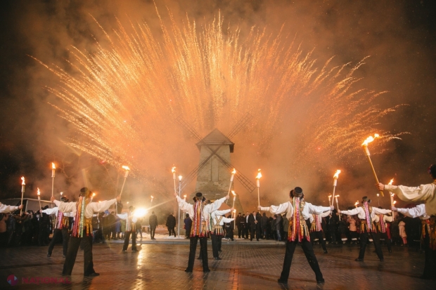 FOTO // Concert grandios la Nisporeni de Hramul localității. Vlad Plahotniuc, oaspete de onoare: „Personal am să mă implic la proiectele care se vor realiza aici”