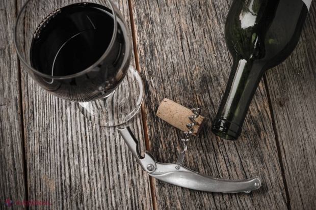 Băutura care STIMULEAZĂ CREIERUL mai mult decât matematica