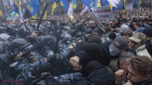 CNN: Cinci scenarii posibile în criza din Ucraina, până la alegerile prezidenţiale de la 25 mai