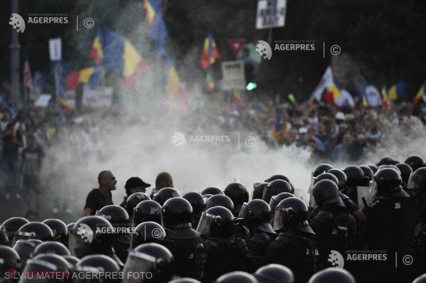 Denunț PENAL împotriva prefectului Bucureștiului şi a ministrului de Interne