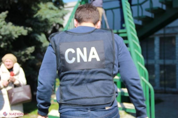 Operațiune de AMPLOARE în capitală. Ofițerii CNA au DESCINS într-un centru comercial