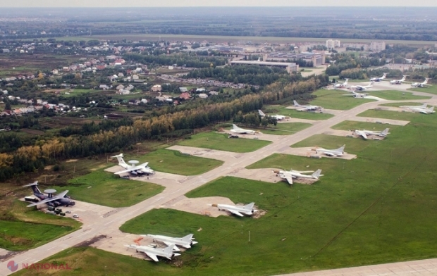 VIDEO // Atacuri suspecte cu drone pe două aeroporturi din Rusia. Sunt raportate victime