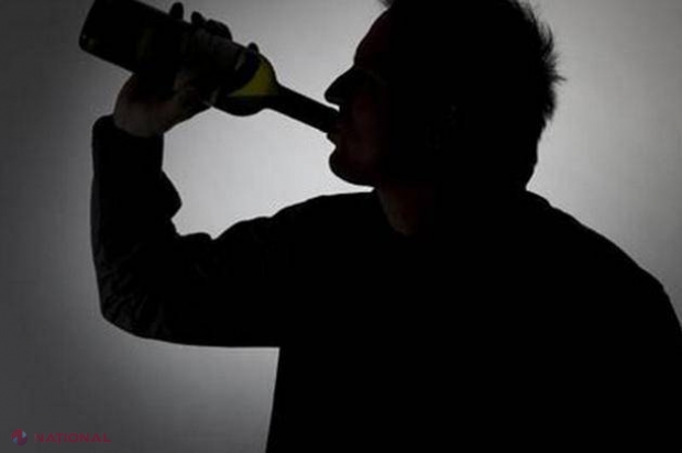 A ajuns la URGENŢE după ce a băut detergent dintr-o sticlă: „Am crezut că e vin”