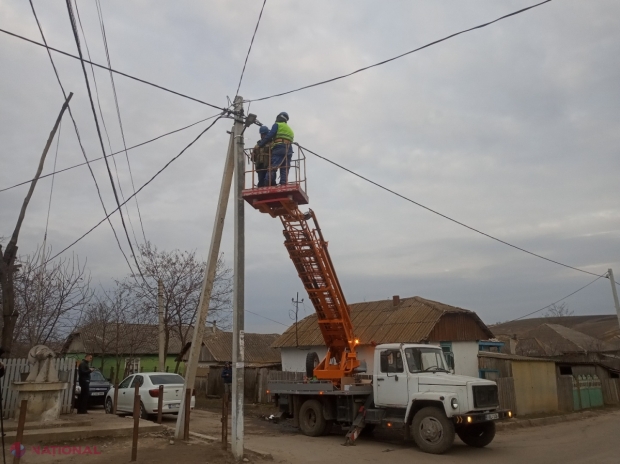 FOTO // Partidul „ȘOR” a început implementarea unui proiect de ILUMINARE STRADALĂ încă într-o localitate