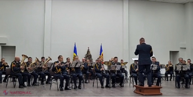 VIDEO // Orchestra PREZIDENȚIALĂ de la Chișinău și cele mai frumoase câtece de iarnă din repertoriul internațional