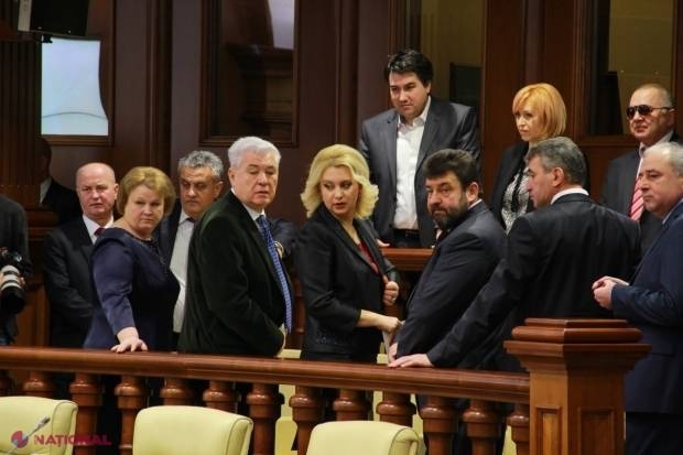 DEZVĂLUIRE // Ce CONDIȚII au pus comuniștii pentru votarea Guvernului Gaburici