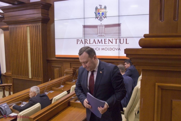 Chetraru și Gurin afirmă că politicul face imixtiuni în dosarul privind furtul MILIARDULUI