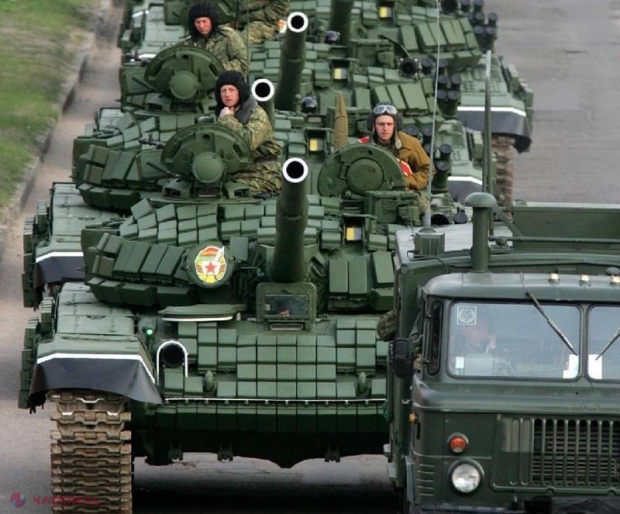 Rusia își SPOREȘTE prezența militară de-a lungul frontierei cu Ucraina