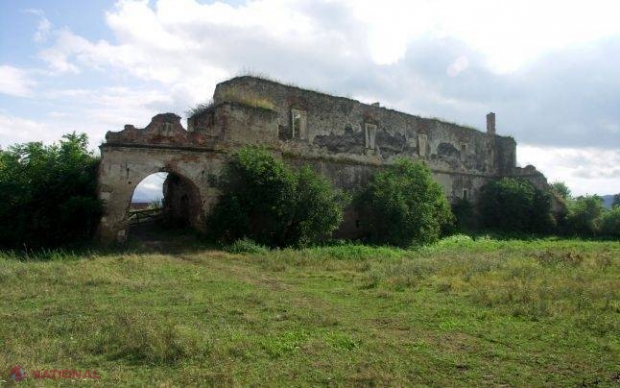 Legendele CASTELULUI unde împărăteasa Maria Tereza îşi UCIDEA iubiţii