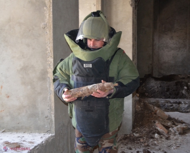 O BOMBĂ din timpul celui de-al Doilea Război Mondial, descoperită în centrul Chișinăului