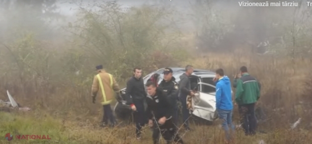 VIDEO // Primele IMAGINI de la tragicul accident de la Căușeni, în care și-au pierdut viața trei persoane, inclusiv o bloggeriță din R. Moldova